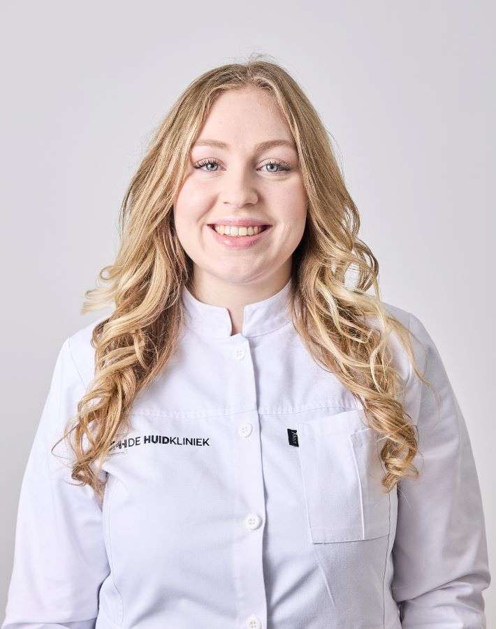 Huidtherapeut Lori Koeslag van JMH de Huidkliniek